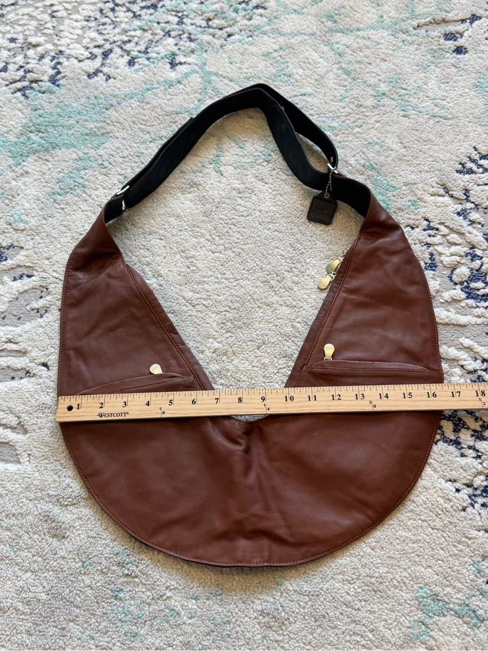 The Sash Bag Classic Reversible Leather Crossbody Brown Black EUC - Picture 9 of 10